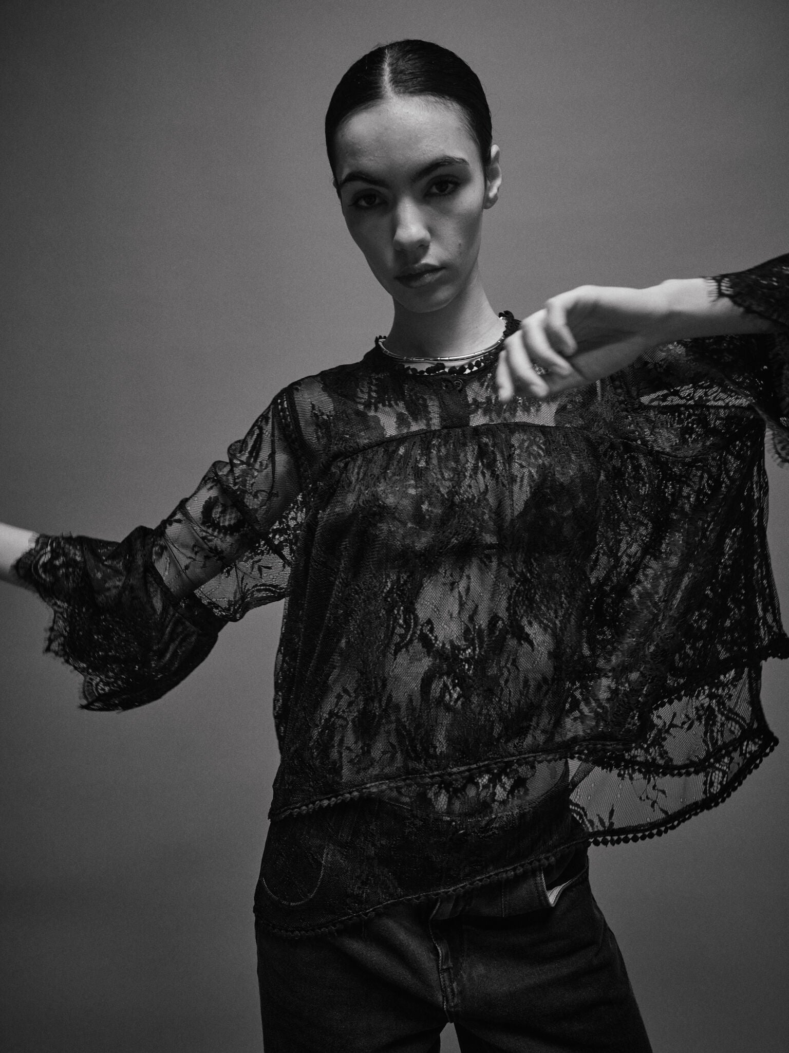 Modelshot / Black / Detail